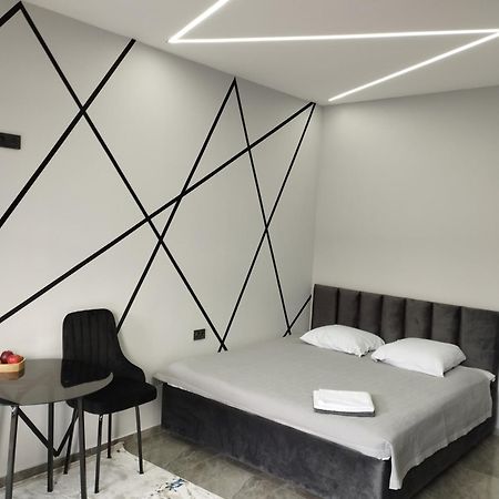 Lumi Hotel Бишкек Екстериор снимка